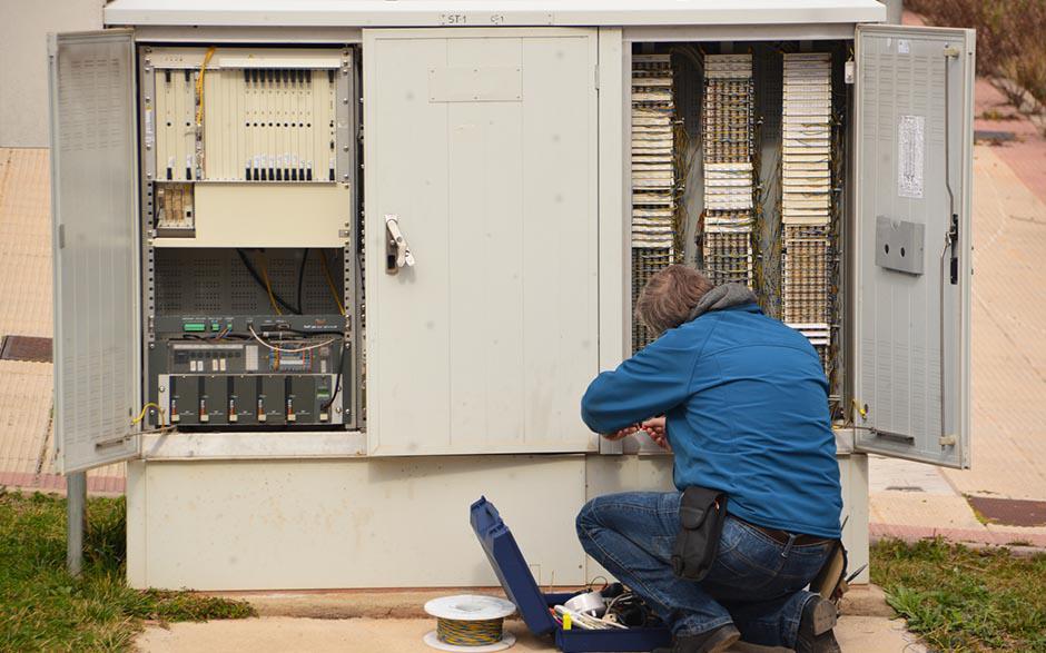 dépannage électricien Saint-Nom-la-Bretèche